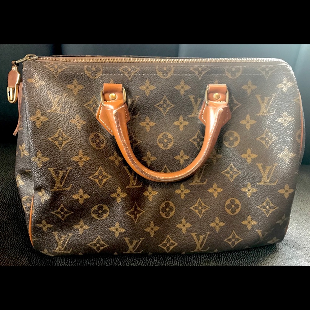 LOUIS VUITTON 80s Authentic Vintage Speedy 30 Bag